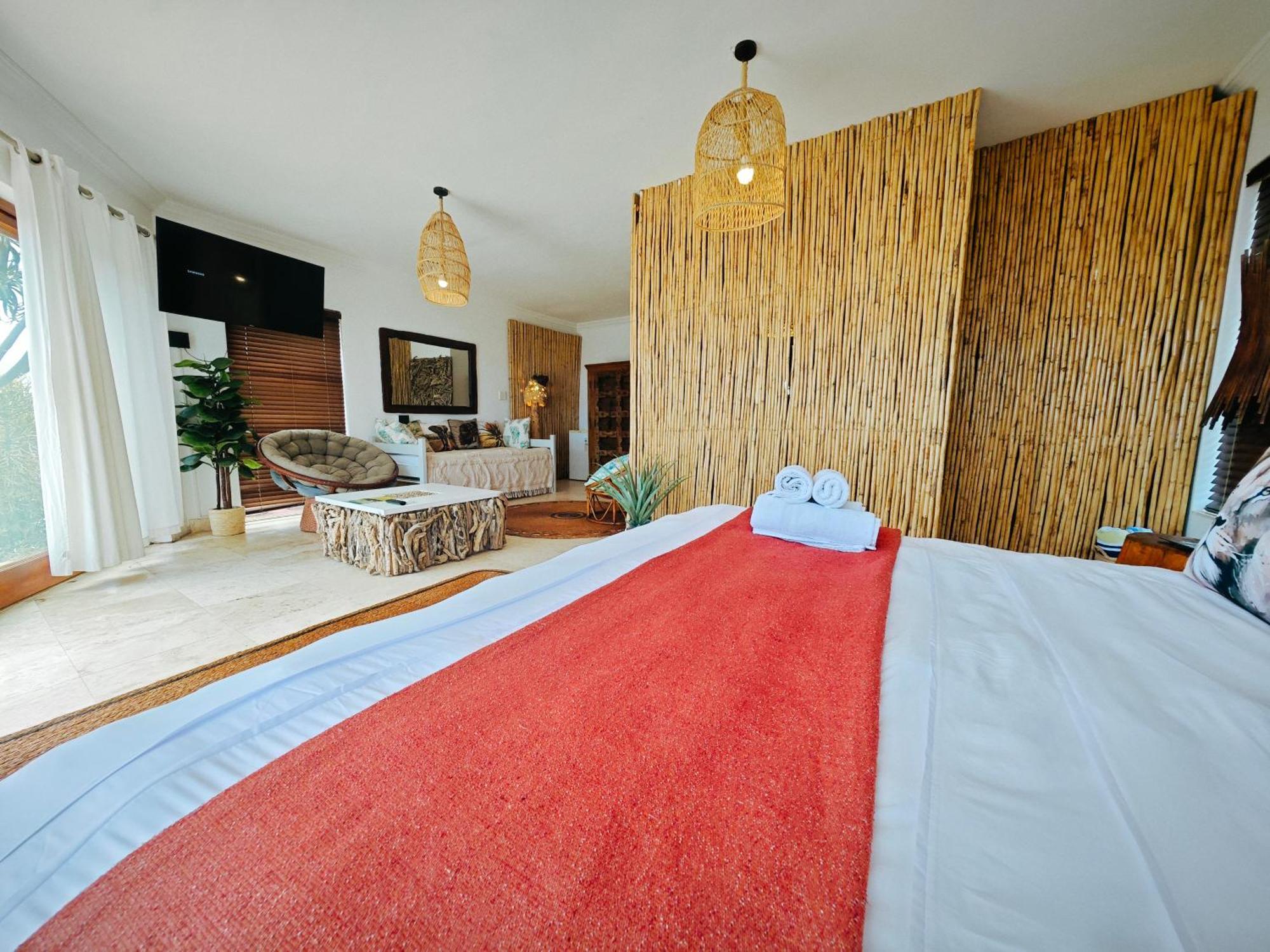 Beachwood Camps Bay Cape Town Exterior photo